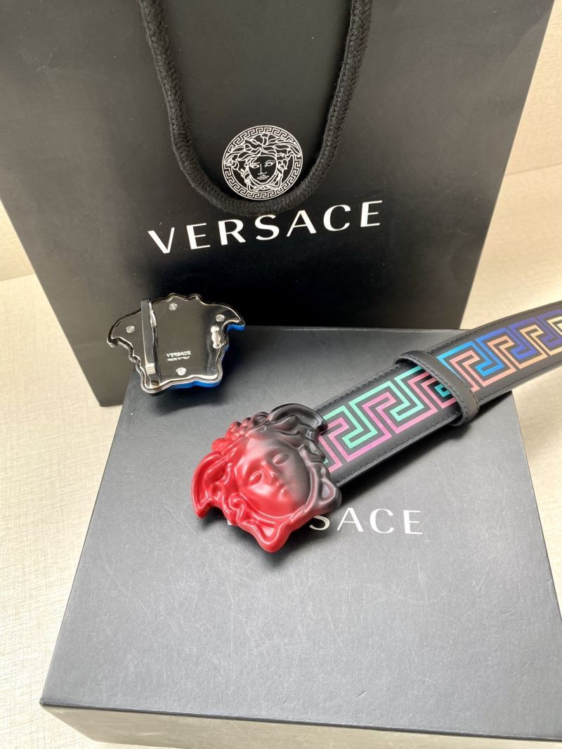 VERSACE